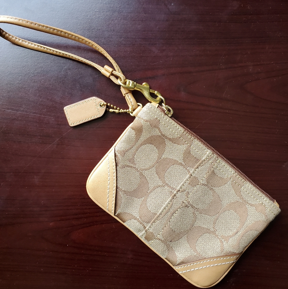 COACH Canvas Signature Wristlet, Tan